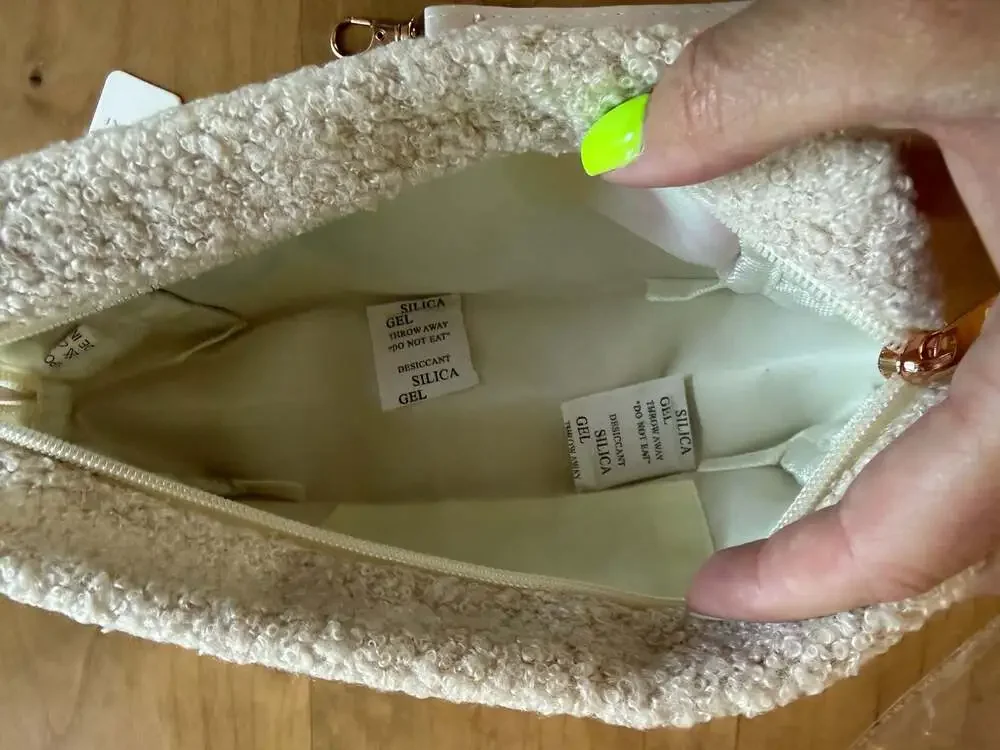 STYLINE Beige Faux Fur Bless Pouch With Wristlet